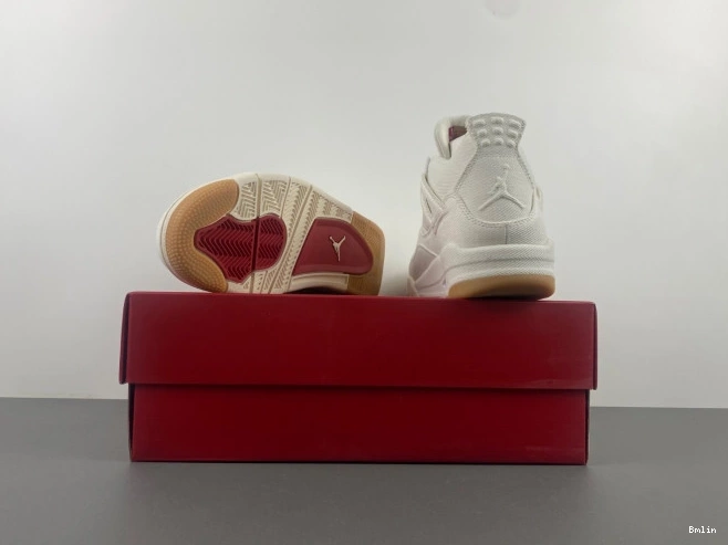 Bmlin Levi's x 'White' AO2571-100 Air 4 Jordan 0716